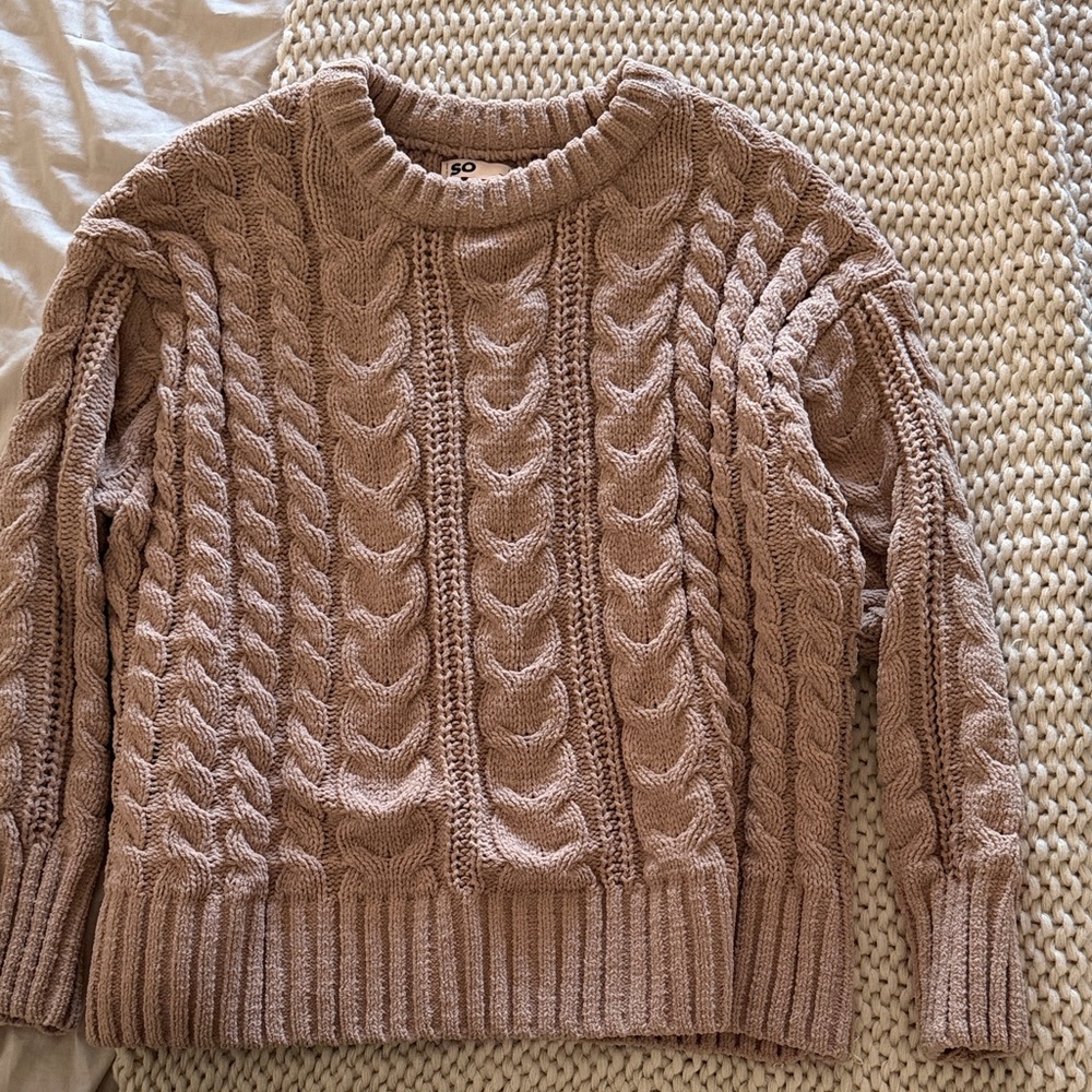 SO Women's Cable Knit Sweater - Brown